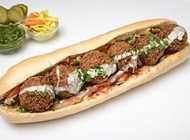 פלאפל ג'ינה בבגט פלאפל ג'ינה בבגט פלאפל ג'ינה שוקן תל אביב