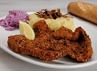 שניצל מקסיקני במגשית שניצל מקסיקני במגשית שניצלס רעננה