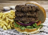 המבורגר 600 גרם המבורגר 600 גרם Chubby's צ'אביז נתניה
