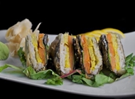סושי Sandwich צמחוני סושי Sandwich צמחוני Frame פריים סושי בר רמת החייל