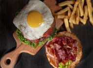 duck & egg Burger duck & egg Burger וולפנייטס תל אביב