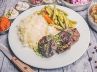 עסקית קבב במגשית עסקית קבב במגשית עופל'ה גריל פתח תקווה בקוויקי