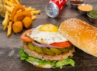 עסקית בומבה בורגר 170 גרם בומבה בורגר הרצליה