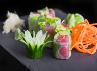 Summer roll Summer roll ריבר מלחה ירושלים