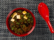 מרק מיסו מרק מיסו Miso מיסו אסייתית טבעונית