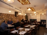8. 8. מסעדת צארום הרצליה