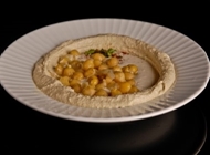 חומוס עם טחינה וגרגרים חומוס עם טחינה וגרגרים נאפיס פתח תקווה בקוויקי