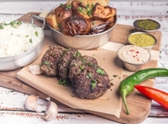 קבב אנגוס בצלחת קבב אנגוס בצלחת רוסטר רעננה