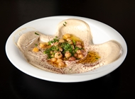 חומוס הבית סנט ג'ורג' תל אביב יפו