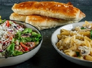 עסקית פסטה + סלט ענק + 3 לחם שום + שתייה גדולה סיציליאנו רחובות