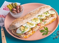 כריך טונה כריך טונה בית הפנקייק TLV נמל תל אביב