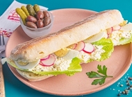 כריך סלט ביצים כריך סלט ביצים בית הפנקייק TLV כיכר רבין