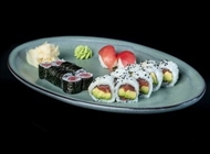 קומבינציית טונה קומבינציית טונה Wok A Way ווק אווי בת ים
