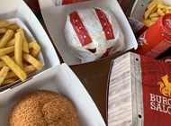 ארוחת זאבים משפחתית ארוחת זאבים משפחתית בורגר סאלון קרית טבעון