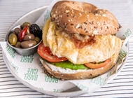 בייגל Omelette בייגל Omelette בייגל קפה עמק רפאים ירושלים