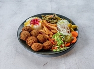 5 כדורי פלאפל שווארמה הסולטן רמת גן