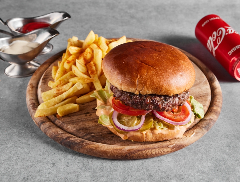 המבורגר 220 גרם Burger House בורגר האוס אבו גוש