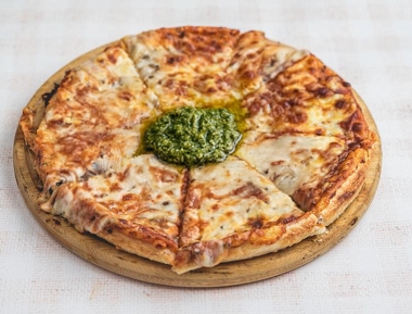 פיצה פסטו אישי ביג פיצה שדרות בנימין נתניה