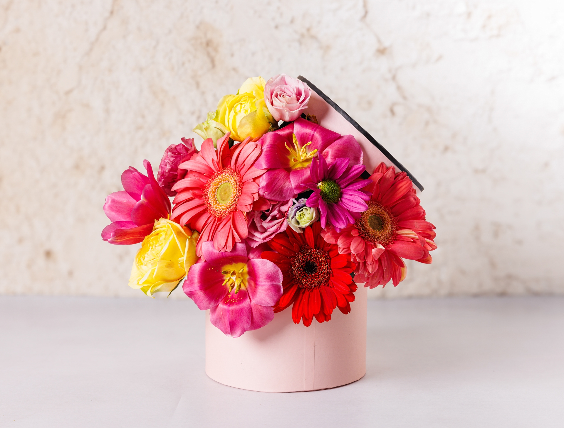 FLOWER BOX ניקול גרדן תל אביב יפו