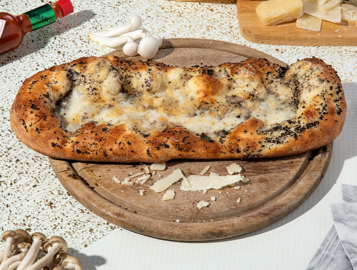 פוקאצ'ה שמנת כמהין לונה פתח תקווה
