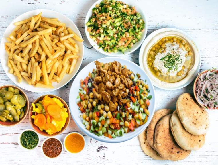 בופה שווארמה ל 10 סועדים פלאפל ג'ינה שוקן תל אביב