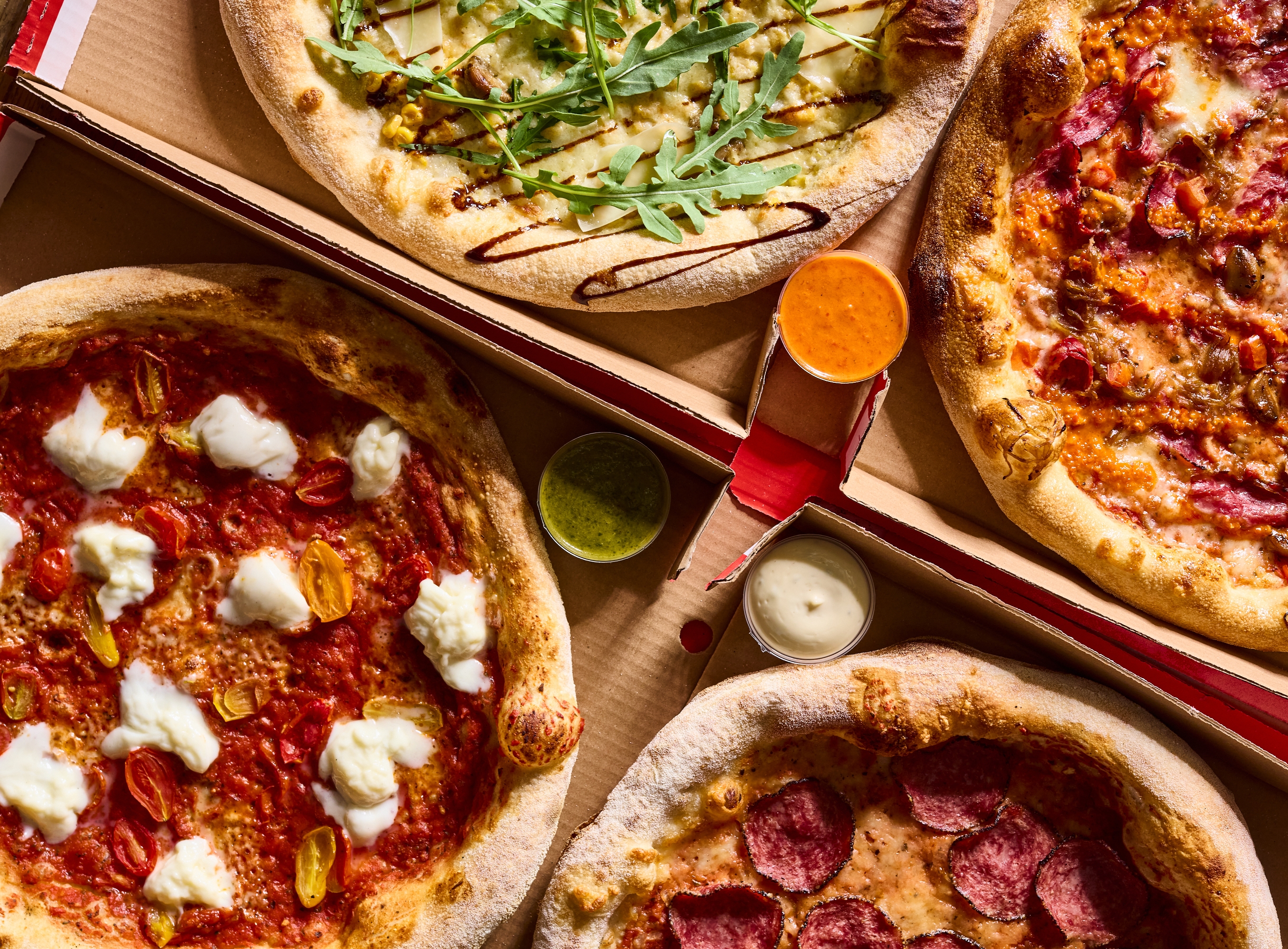 דיל פיצות חברי Pizza Da Pizza פיצה דה פיצה תל אביב