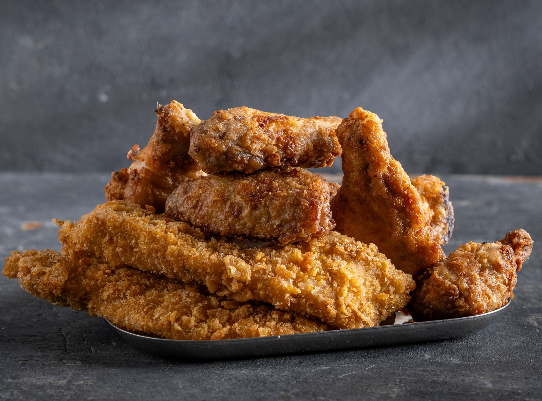 כנפיים וסטריפס wingz ווינגז גבעת שמואל