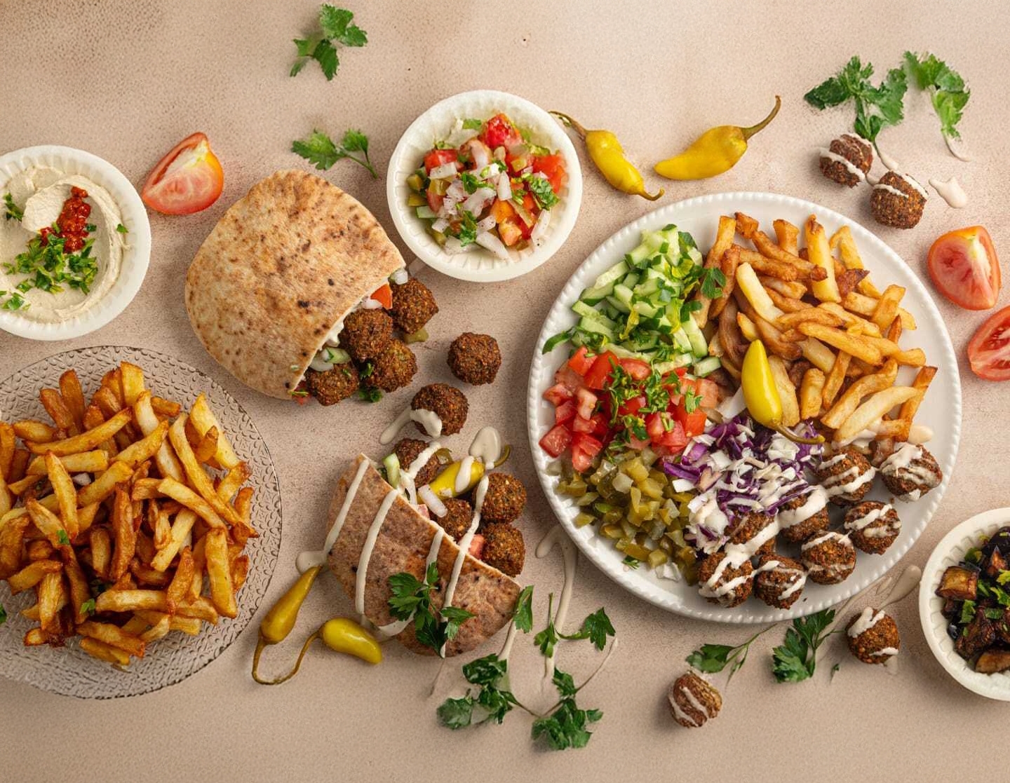 מנה פלאפל | שתייה וצ׳יפס פלאפל כובשי החרמון רחובות