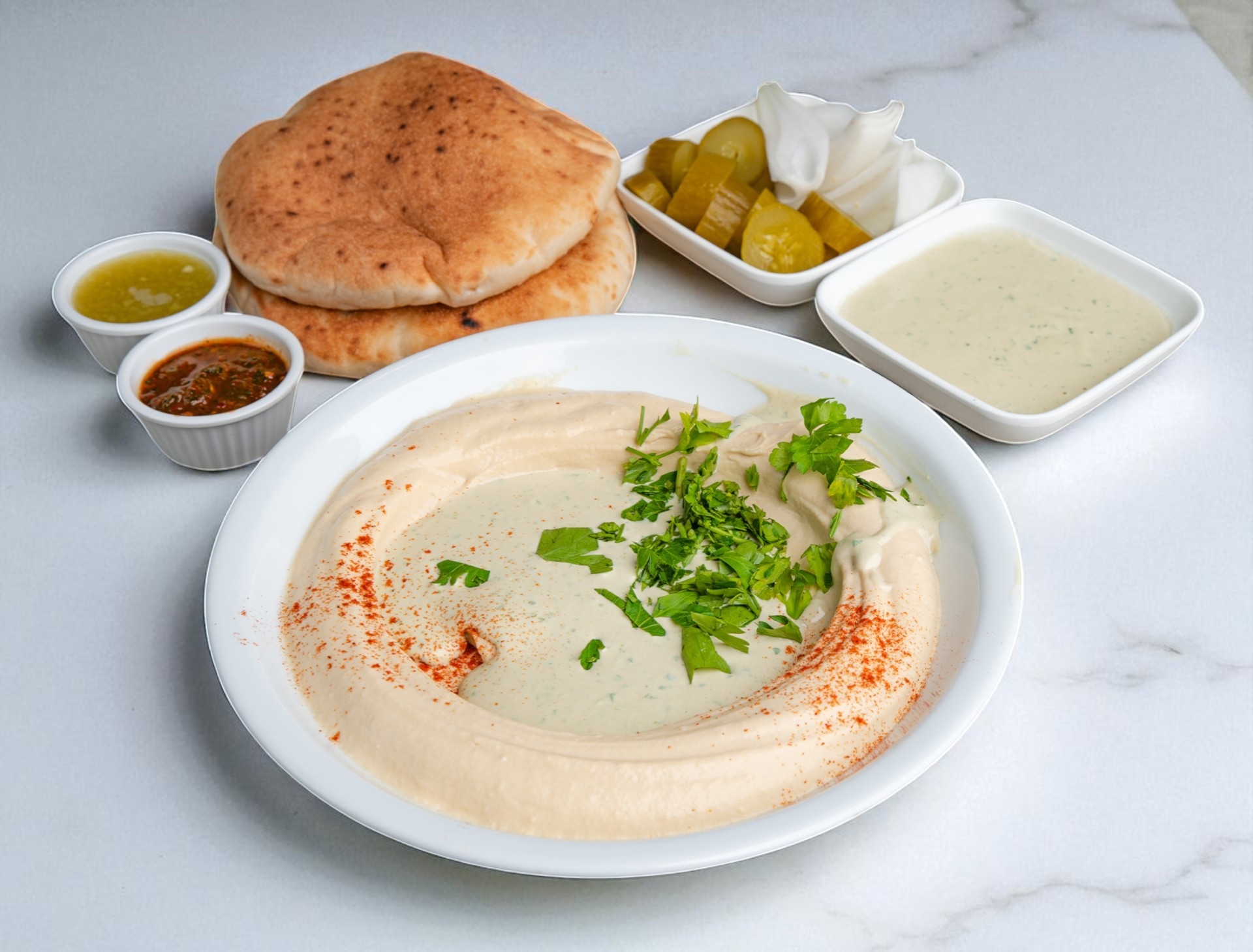 צלחת חומוס, טחינה ופלאפל עידו בשרים רעננה