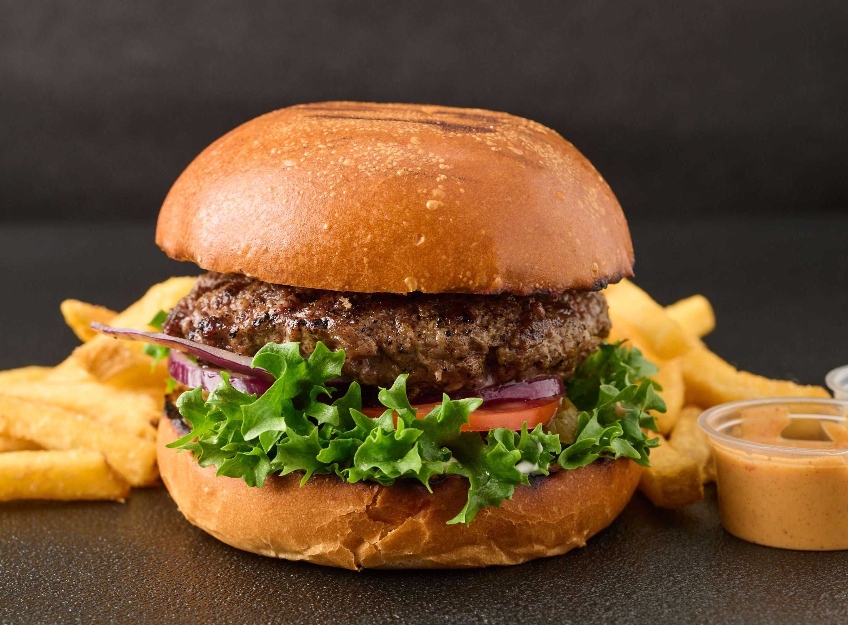 CARNIVORE קרניבורו כפר יונה