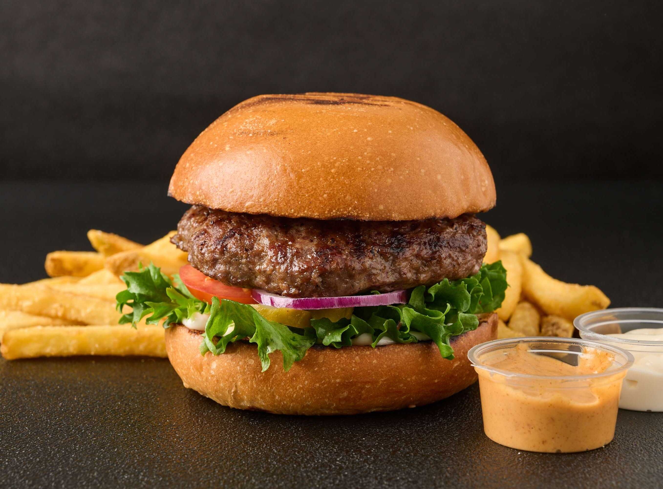 BASIC CARNIVORE קרניבורו כפר יונה