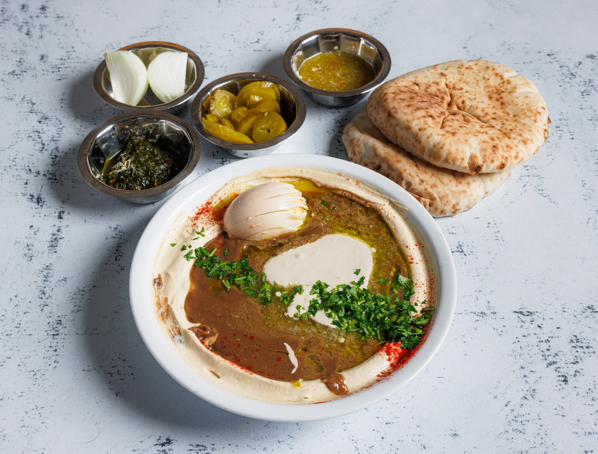 חומוס פול חומוס Eבן גבירול תל אביב