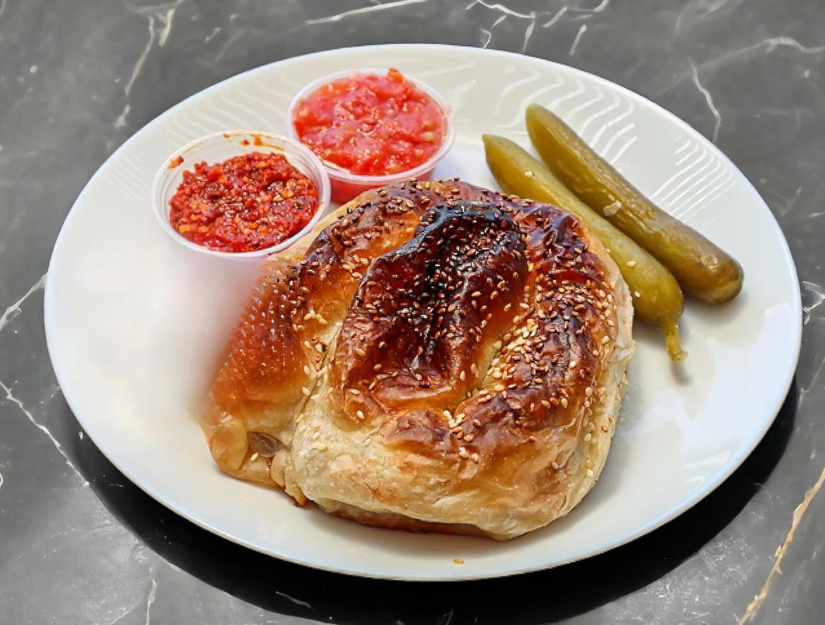 בורקס בשר בורקס העגלה חיפה