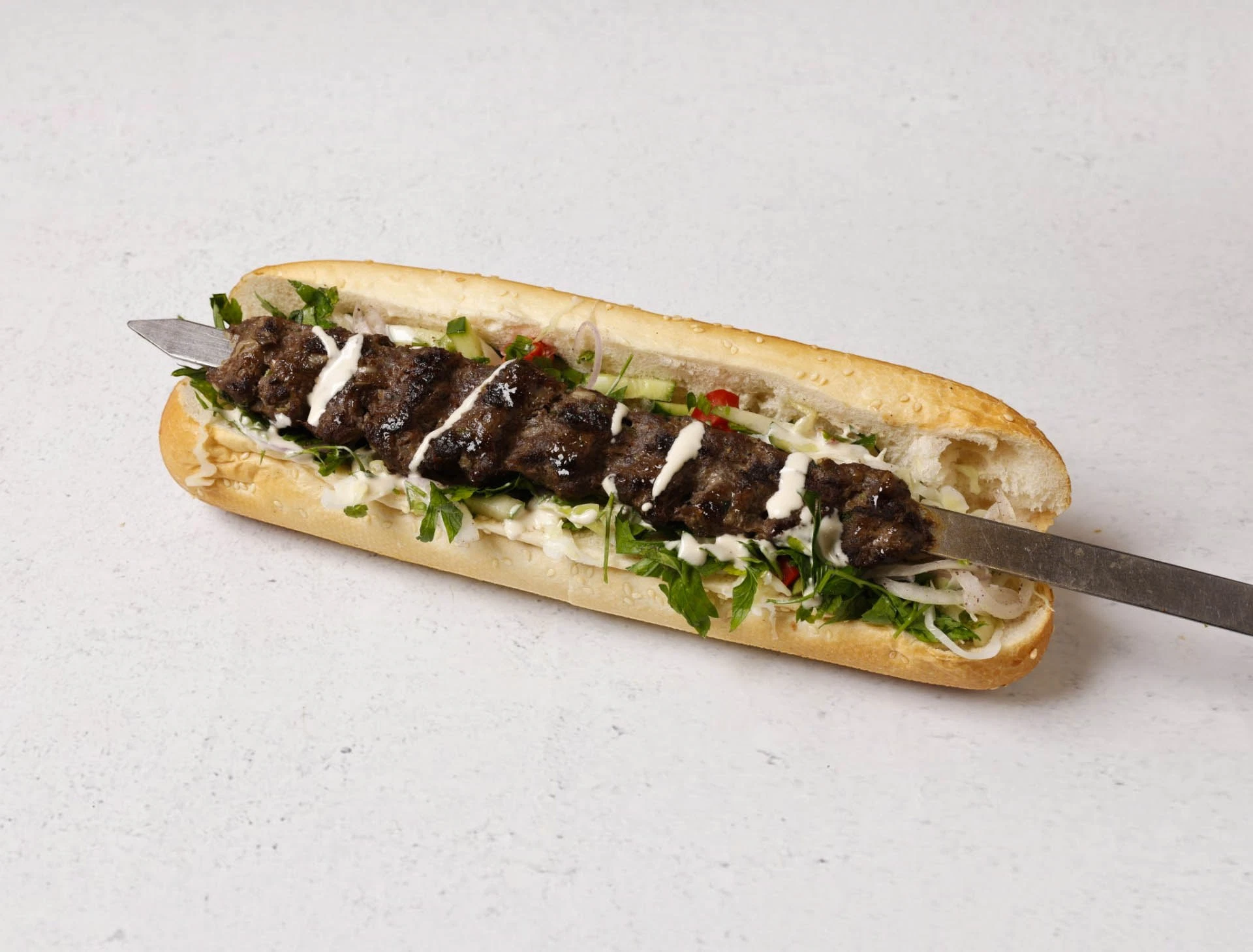 שיפוד קבב ״אדנה״ בגריל אפנדי דונר רמת גן